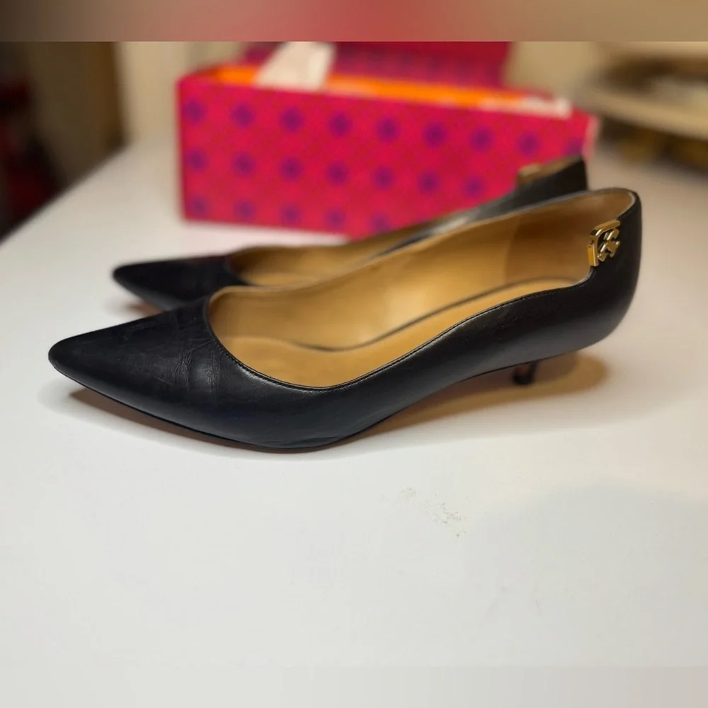 TORY BURCH Elizabeth leather pumps Black Sz 6.5